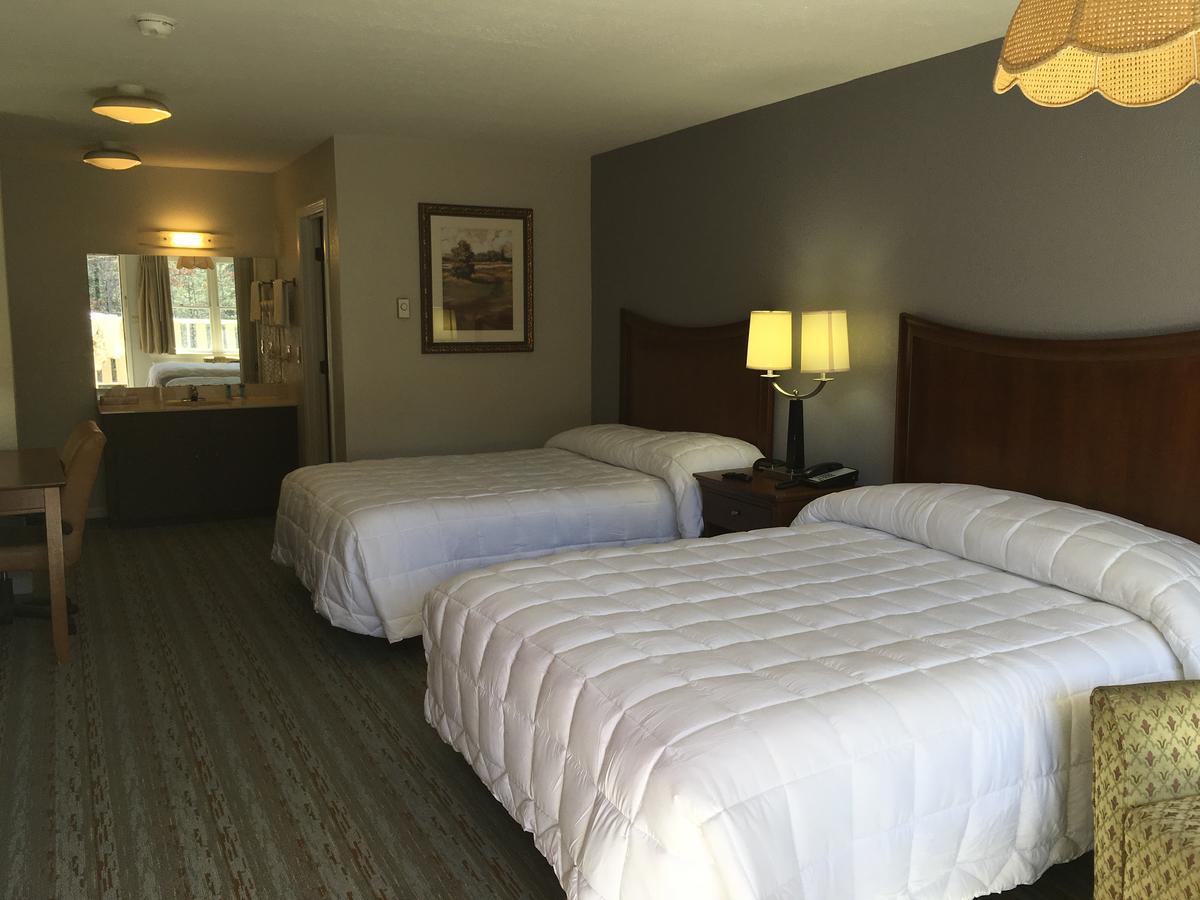 University Inn Cullowhee Eksteriør bilde