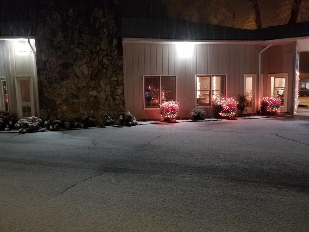 University Inn Cullowhee Eksteriør bilde